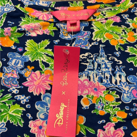 Lilly Pulitzer Floral Navy Top NWT - Picture 3 of 5